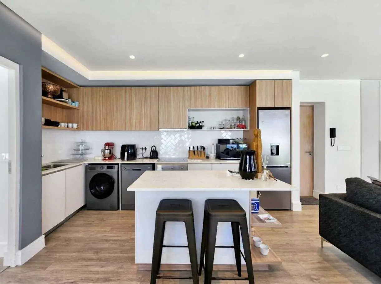 Huston 2 Bedroom Chambers Cape Town 0*,  South Africa
